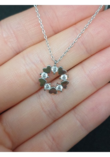 Taşlı Kalp Yapraklı Çiçek Figürlü 925 Ayar Gümüş Kolye Zarif Ve Işıltılı Tasarım Gümüş