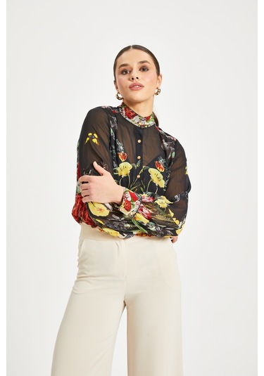 Yüksek Yaka Düğmeli Volan Kol Gömlek Çiçek Desenli, Şifon Dokulu, Günlük Ve Zarif Kullanıma Uygun Siyah