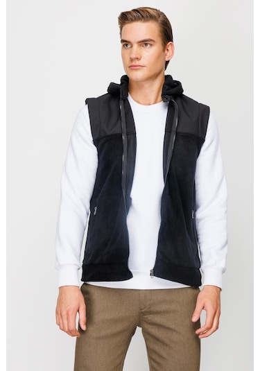 Igs Erkek Siyah Standart Std Yelek Polar