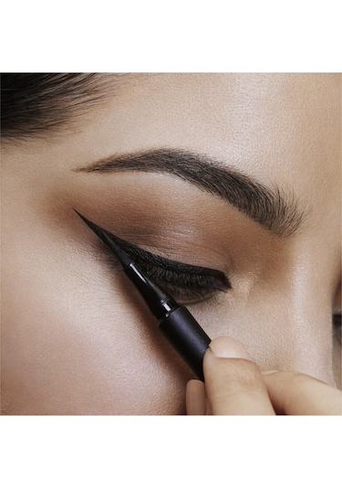 Maybelline New York Eyeliner Hyper Precise All Day Eyeliner Matte Black