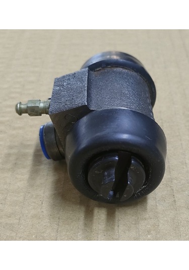 Ford Transit Benzinli Mk1 1973-1981 - Arka Fren Merkezi Dar Tip