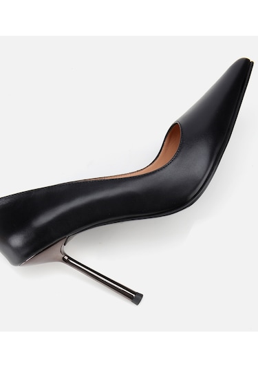 Hotiç Kadın Deri Siyah Metal Detaylı Yüksek Topuklu Stiletto 01ayh315230a100 01ayh315230a100 Siyah