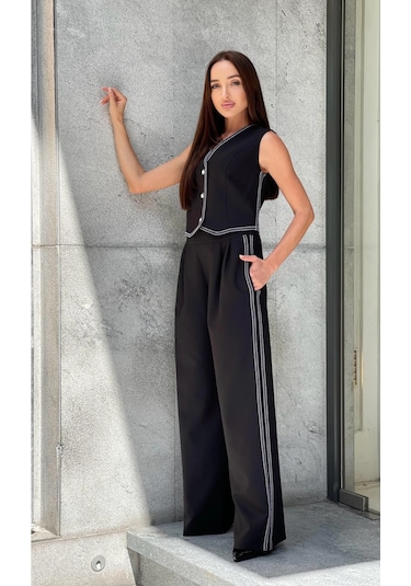 Trend Kadın: Modern Çoban Dikişli Yelek Ve Pantolon Takımı İle Tarzınıza Zarif Ve Hoş Bir Dokunuş Ekleyin Siyah Trend Kadın: Modern Çoban Dikişli Yelek Ve Pantolon Takımı İle Tarzınıza Zarif Ve Hoş Bir Dokunuş Ekleyin Siyah