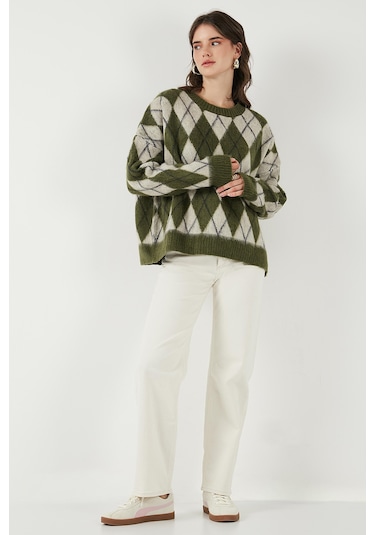 Lela Oversize Fit Bisiklet Yaka Baklava Desenli Yumuşak Dokulu Bayan Kazak 4616223 Haki