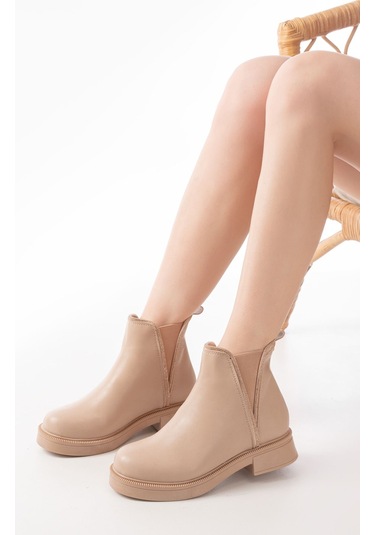 02-02 Nut Taş Aksesuarlı Lastikli Günlük Kadın Bot Beyaz