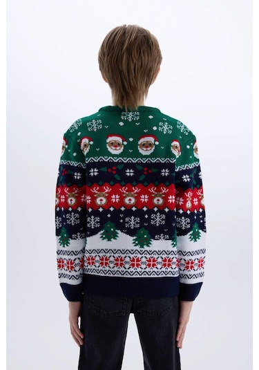 DeFacto Erkek Çocuk Yılbaşı Temalı Bisiklet Yaka Triko Kazak B2246A824CWNV135 DeFacto Erkek Çocuk Yılbaşı Temalı Bisiklet Yaka Triko Kazak B2246A824CWNV135