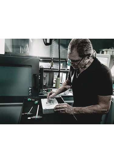 Wera '05057470001 Kraftform Kompakt 400 El Tornavidası Ve Uç Seti