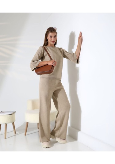 İnci Volanlı Kol Detaylı Triko Takım Vizon