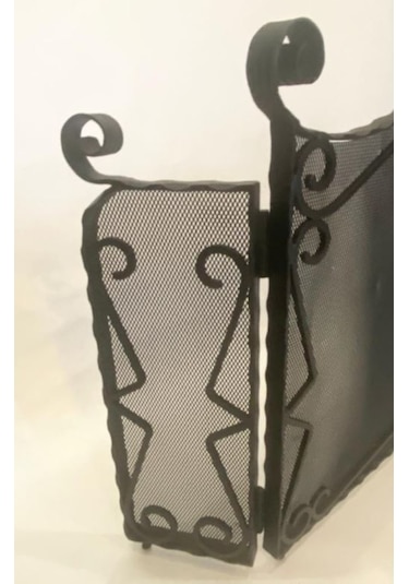 Siyah Kanatlı Ferforje Siperlik Şömine Siperliği