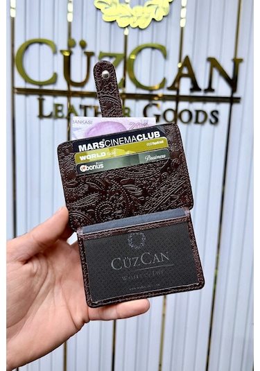 Cüzcan Jorvik Patlı Hakiki Deri Premium Kartlık Kişiye Özel İsim Baskılı Kahverengi Motifli