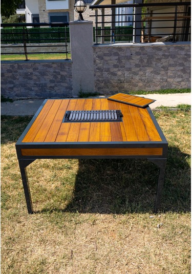 Kare Tasarım Yağmura Güneşe Dayanıklı Mangallı Masa Ahşap