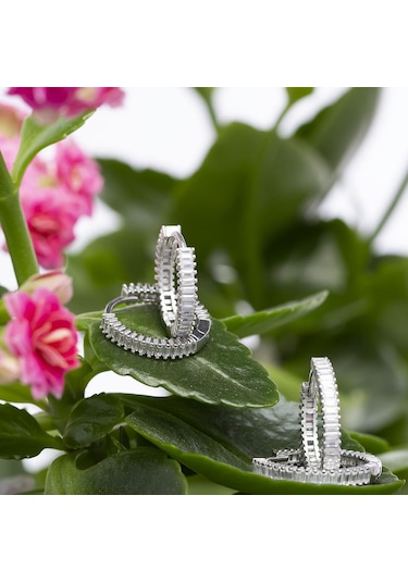 Nagıss 18 MM Halka Baget Taşlı 925 Ayar Gümüş Kadın Küpe