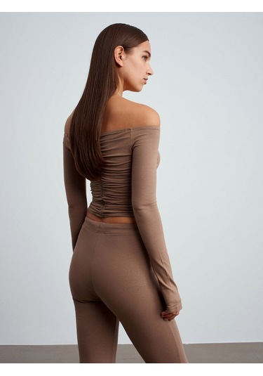 32089 Omuzları Açık Büzgülü Top-vizon Vizon