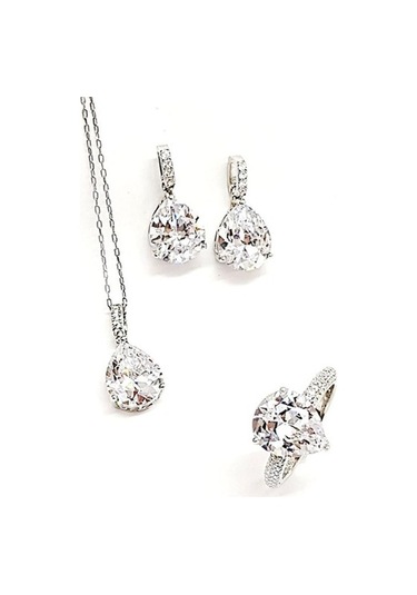 Pırlanta Işıltısında Zirkon Taşlı Gümüş Takı Seti