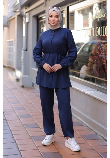 Hakim Yaka Detaylı Tesettür Lacivert Takım Lacivert