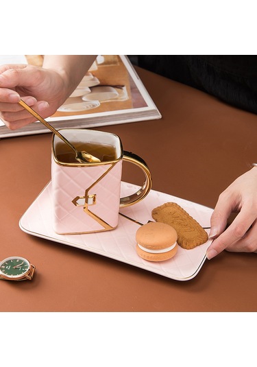 Neevoyu 310ml Seramik El Çantası Desenli Kahve Fincanı Seti: Fincan, Tabak Ve Kaşık - Pembe Pembe