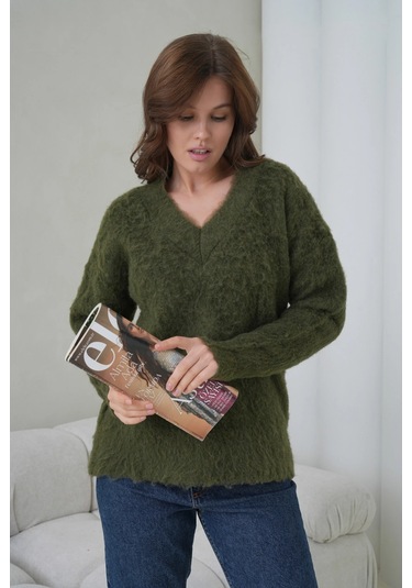 Kadın V Yaka Sakal Dokulu Şardonlu Oversize Triko Kazak 8695 Haki