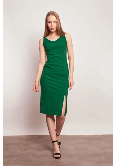 Krep Likralı Ön Arka V Yaka Kolsuz Önden Yırtmaçlı Diz Altı Elbise -b.yeşil B.yeşili