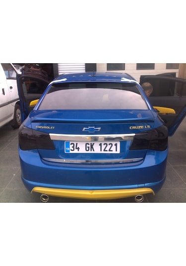 Chevrolet Cruze Cam Üstü  Spoiler