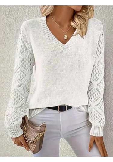 Kadın Uzun Kollu V Yaka Kol Delikli Baklava Desen Detaylı Triko Kazak Beyaz