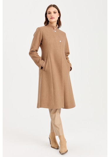 Broş Düğme Detaylı Ara Boy Kaban Taba-taba Taba