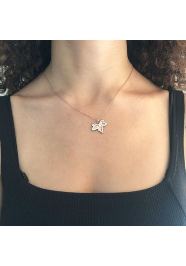 Ferizz Zirkon Taşlı Rose Yaprak Şekilli Gümüş Kolye Gk-304