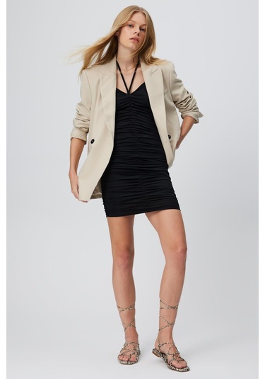 BÜZGÜLÜ ASKILI ELBİSE SİYAH