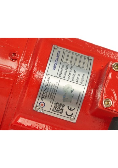 Betoncular ZW15-M Monofaze Satıh ve Kalıp Vibratörü