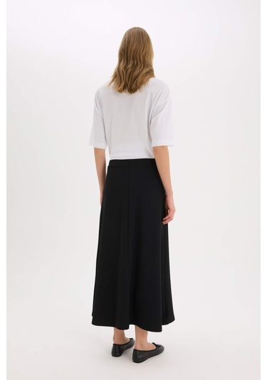 DeFacto A Kesim Krep Maxi Etek A4706AX25SPBK81 Siyah