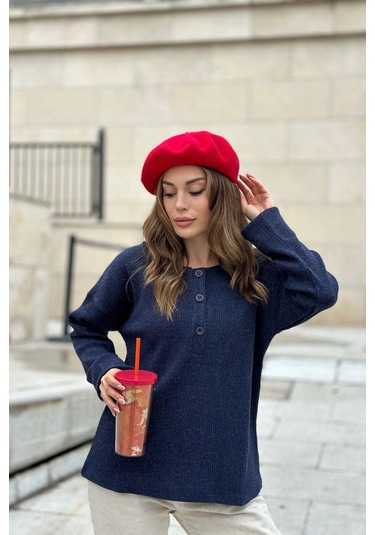 Kadın Laci Yumuşak Dokulu Düğmeli Triko Kazak, Uzun Kol, Regular Kesim, Standart Boy. Lacivert