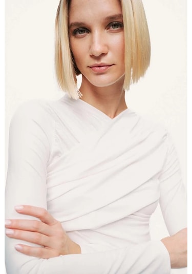 Drape Detaylı Bluz Nocturne Ekru