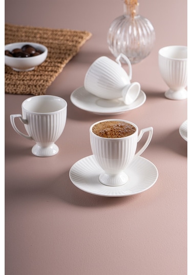 İstanbul Porselen Mahir 6 Kişilik Kahve Fincan Takımı