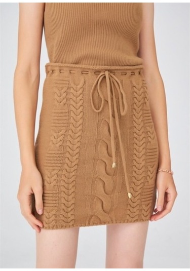 Peraluna Saç Örgü Desenli Kadın Triko Etek Camel