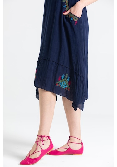 Kolsuz Şile Bezi Antik Nakışlı Midi Boy Elbise Lacivert Lcvt-lacivert Lacivert