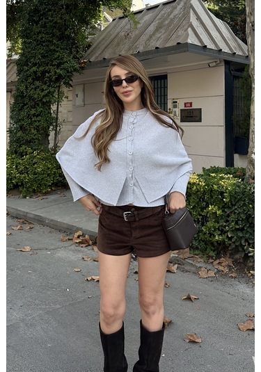 Gri Pelerin Detaylı Triko Hırka - 1317 Gri