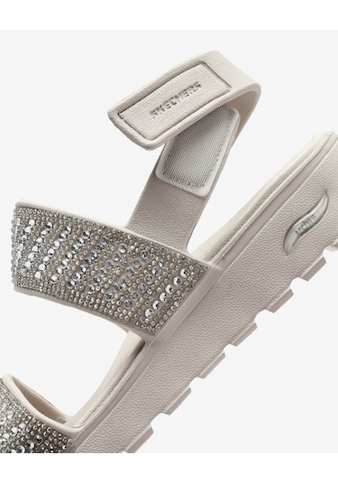 Skechers Arch Fıt Footsteps - Enchant Kadın Bej Sandalet 111531 Nat Bej Skechers Arch Fıt Footsteps - Enchant Kadın Bej Sandalet 111531 Nat Bej