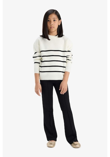 Defacto Kız Çocuk Bisiklet Yaka Çizgili Triko Kazak Z0194a625auer233 Ekru Defacto Kız Çocuk Bisiklet Yaka Çizgili Triko Kazak Z0194a625auer233 Ekru