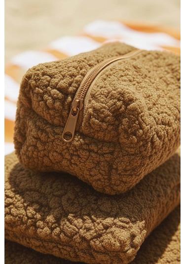 Tarçın Renk Teddy 4 Lü Makyaj & Aksesuar Çanta Seti