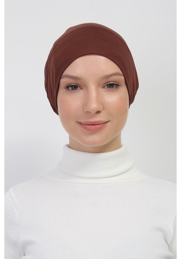 Lastikli Kaymaz Geçmeli Pratik Tesettür Bone Çikolata