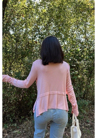 Kadın Pembe Elleri Eldiven Detaylı, Asimetrik Kesim, Bisiklet Yaka, Eteği Pliseli, Salaş Spor Bluz Pembe