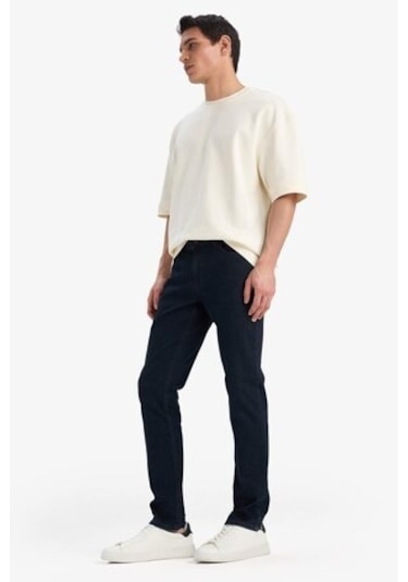 DeFacto Pedro Slim Fit Dar Kalıp Normal Bel Dar Paça Jean Pantolon E8853AX25SPNM34 DeFacto Pedro Slim Fit Dar Kalıp Normal Bel Dar Paça Jean Pantolon E8853AX25SPNM34