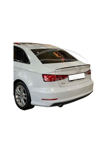 Audı A3 Sedan Bagaj Üstü Spoiler Piano  Black