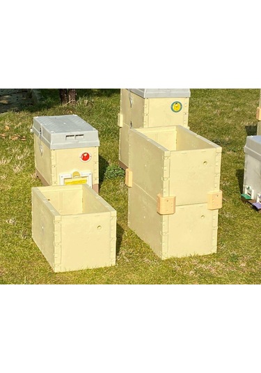 Plastik Termo Ruşet Kovan Duvarı Çift Katlı 12 Çerçevelik, 04024