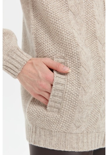 Desen Triko Kadın Dik Yaka Dikişsiz Önü Saç Örgülü Yün Hırka 24268 V.bej V.bej Bej