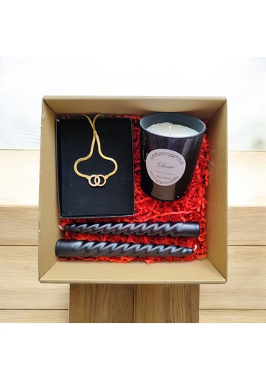 Denic Hediye Seti Kokulu Siyah Bardak Mum Halka Kolye Burgulu Mum