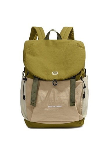 Şehir İçi Ulaşım Ve Toplu Taşıma İçin Ergonomik Sırt Çantası