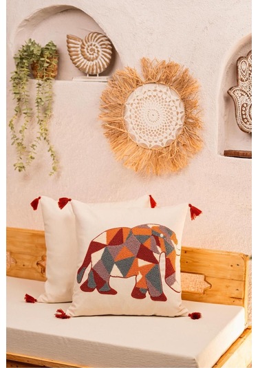 Hayvan Figürlü Püsküllü Kırlent Kılıfı Çok Renkli