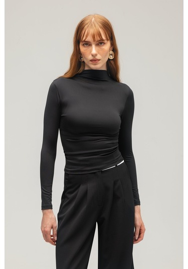 Saade Sââde Kadın Yarım Balıkçı Yaka Basic Örme Bluz - Drape Detaylı Siyah
