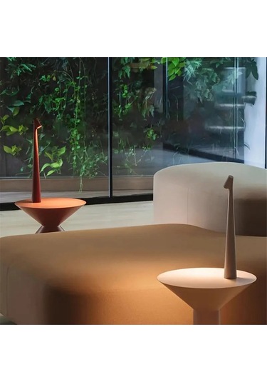 Led Masa Lambası Endüktif Işık Şarjlı Öğrenme Işığı B Beyaz