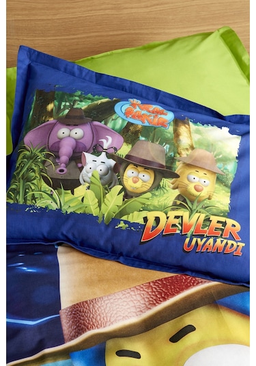 Karaca Home X Kral Şakir Devler Uyandı Tek Kişilik Nevresim Takı 200.22.11.0364